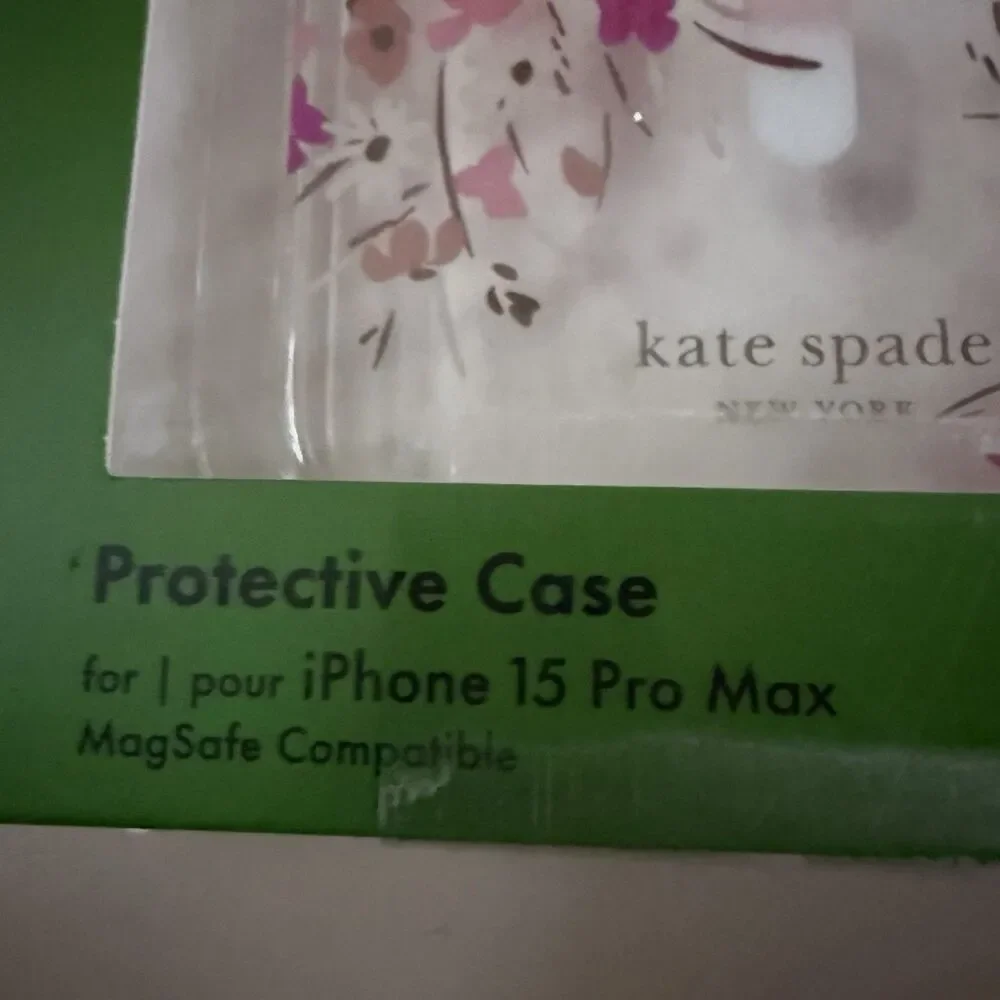 Kate Spade Protective Magsafe Case iPhone 15 Pro Max Pink Purple Flowers New - Picture 2 of 4